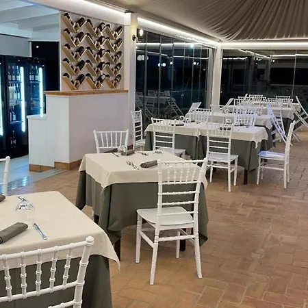 Hotel La Pineta Dei Liberti 3*