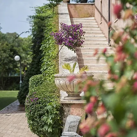 Hotel La Pineta Dei Liberti