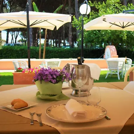 Hotel La Pineta Dei Liberti